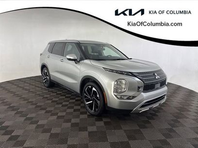 Used 2024 Mitsubishi Outlander SE