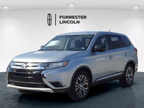 Used 2016 Mitsubishi Outlander ES image 7