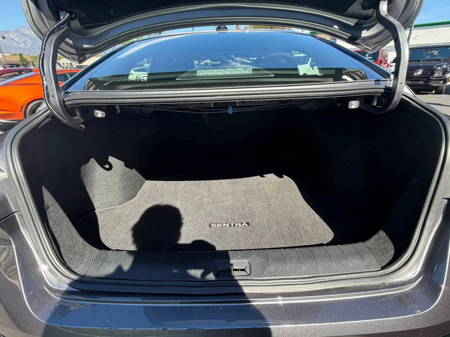 Used 2026 Nissan Sentra SR w/ Floor Mat Package FWD image 40