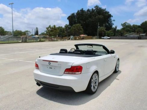 Used 2013 BMW 135i Convertible RWD image 33