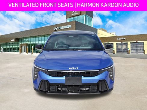 Used 2025 Kia K4 GT-Line w/ GT-Line Premium Package image 2