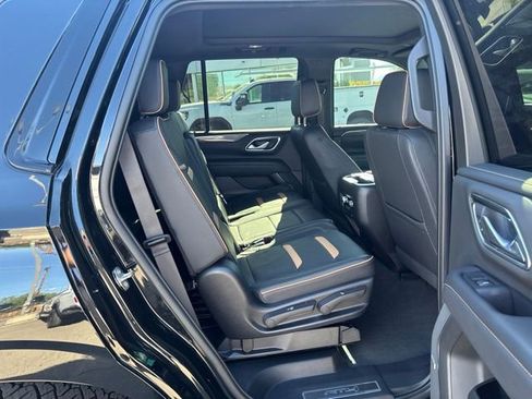 Used 2022 GMC Yukon AT4 AWD/4WD image 38