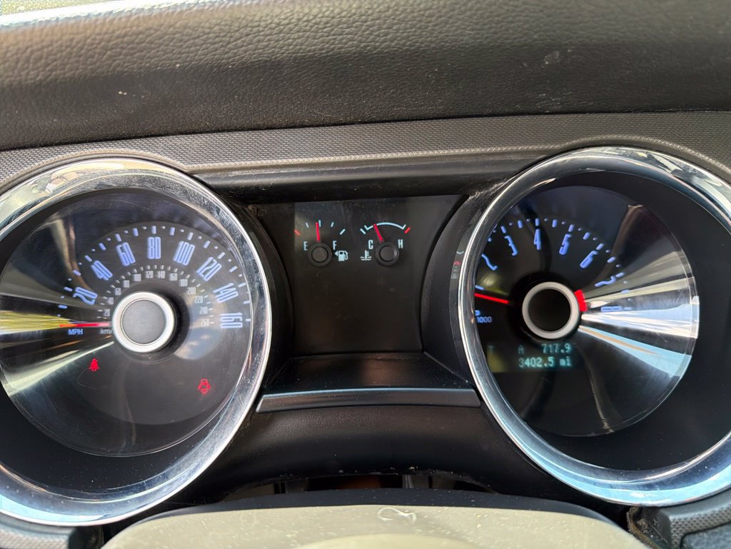 Used 2014 Ford Mustang Convertible RWD image 25
