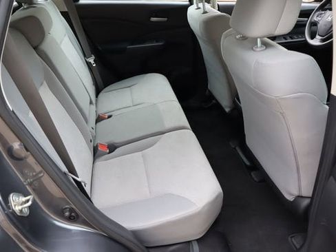 Used 2016 Honda CR-V LX image 17