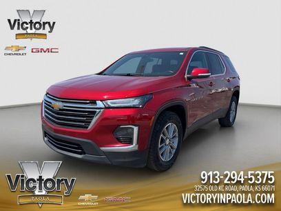 Used 2023 Chevrolet Traverse LT