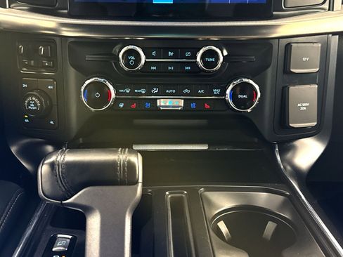 Used 2022 Ford F150 Raptor w/ Equipment Group 801A High AWD/4WD image 21