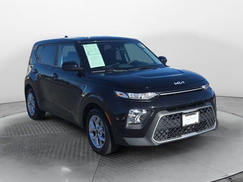 Used 2022 Kia Soul LX w/ Technology Package image 7