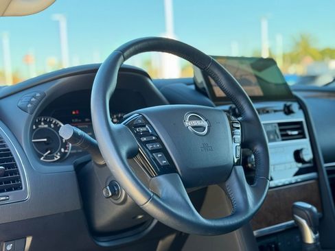 Used 2024 Nissan Armada SL w/ Captain's Chairs Package image 17