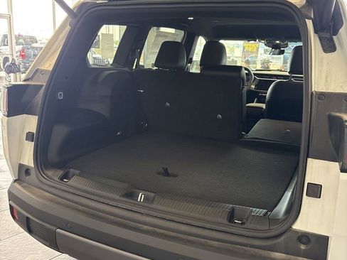 New 2026 Jeep Cherokee Limited image 13