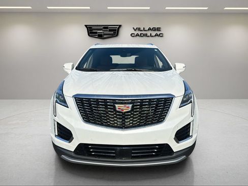 Certified 2023 Cadillac XT5 Premium Luxury w/ Technology Package FWD image 8