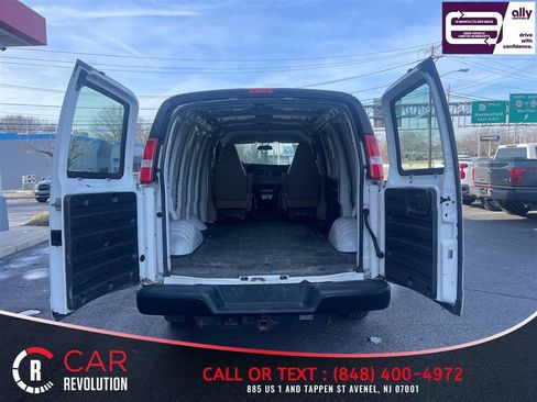 Used 2020 Chevrolet Express 2500 w/ Driver Convenience Package RWD image 34
