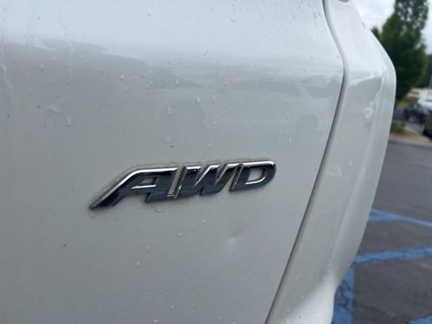 Used 2017 Honda CR-V EX-L image 6