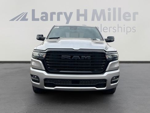 New 2026 RAM 1500 Laramie w/ Night Edition AWD/4WD image 9