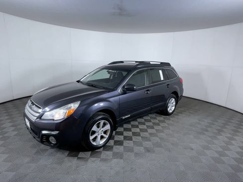 Used 2013 Subaru Outback 2.5i Premium w/ Popular Pkg 1B AWD/4WD image 4