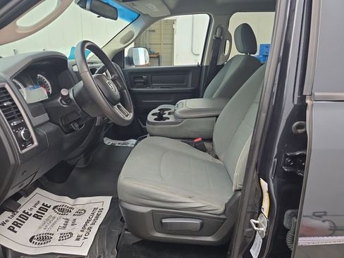 Used 2016 RAM 2500 Tradesman w/ Chrome Appearance Group image 9