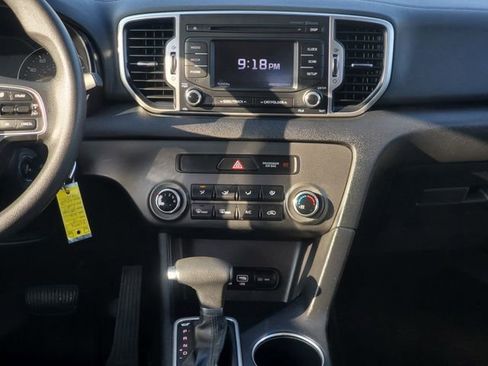 Used 2019 Kia Sportage LX image 22