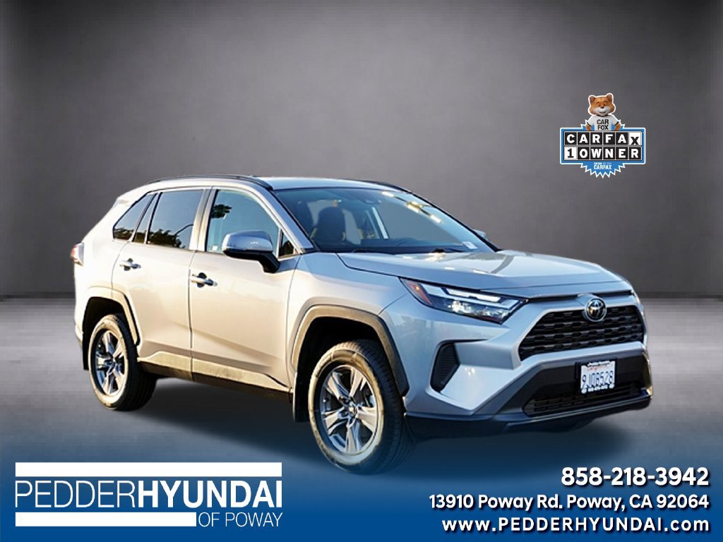 Used 2024 Toyota RAV4 XLE FWD image 1
