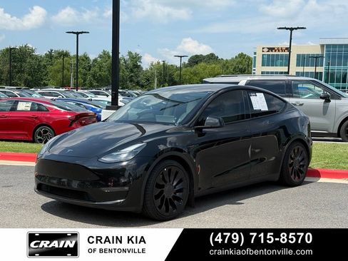 Used 2022 Tesla Model Y Performance AWD/4WD image 3