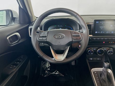 New 2026 Hyundai Venue SEL image 21