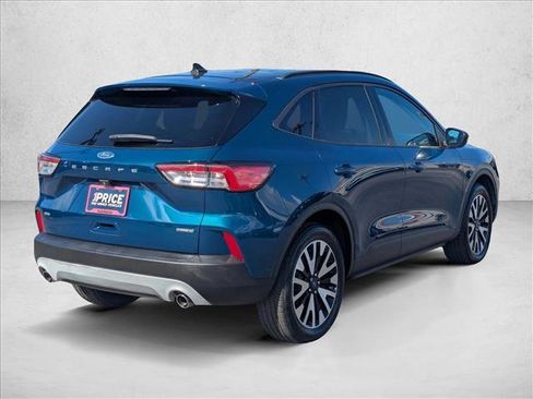 Used 2020 Ford Escape SE Sport image 5