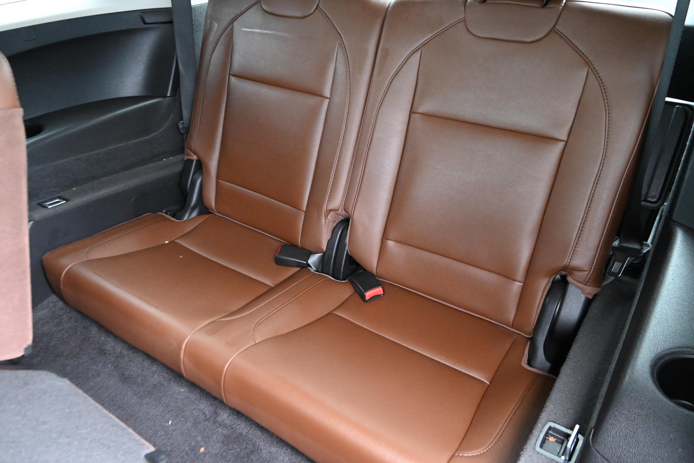 Used 2018 Acura MDX w/ Advance & Entertainment Pkg FWD image 14