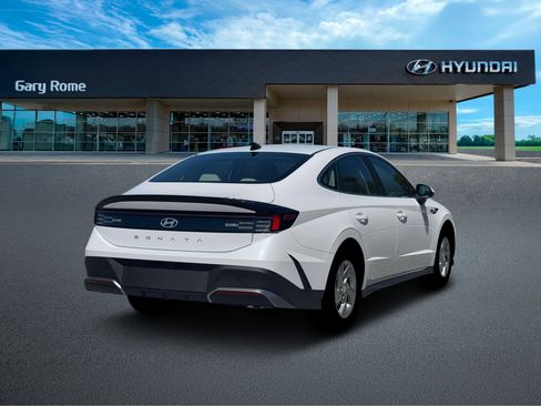 New 2026 Hyundai Sonata SE FWD image 7
