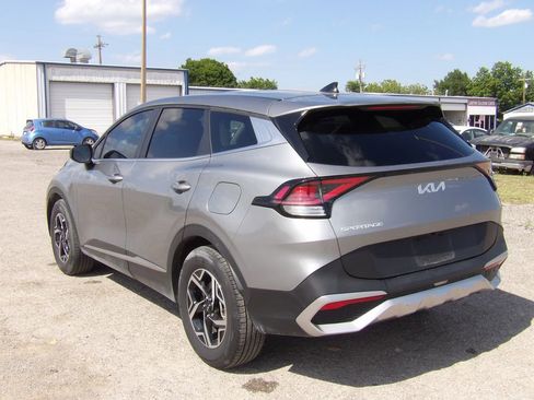 Used 2023 Kia Sportage LX FWD image 8
