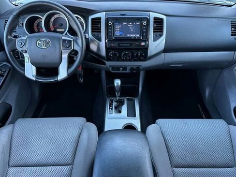 Used 2015 Toyota Tacoma PreRunner w/ TRD Off-Road Package image 13