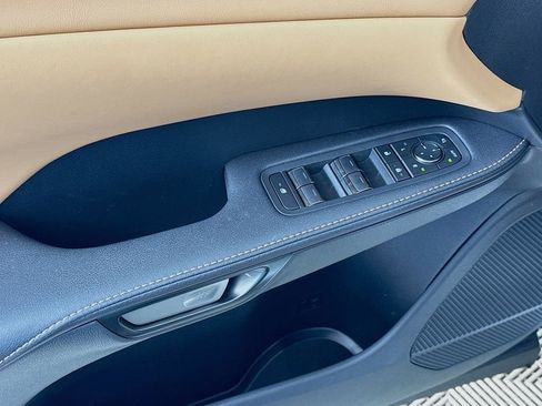 Used 2025 Lexus RX 350 Premium w/ Accessory Package (Z1) image 18