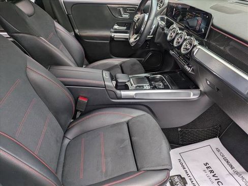 Used 2020 Mercedes-Benz GLB 250 image 20