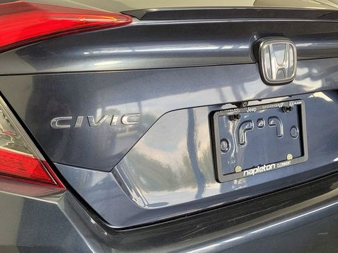 Used 2019 Honda Civic EX image 7