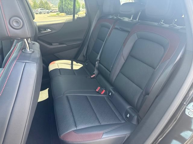Used 2025 Chevrolet Equinox RS AWD/4WD image 30