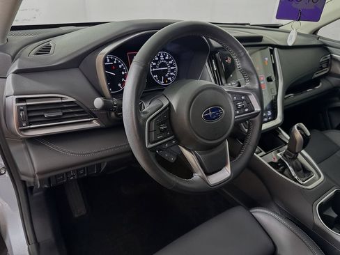 Used 2022 Subaru Outback Limited w/ Popular Package #2 AWD/4WD image 9