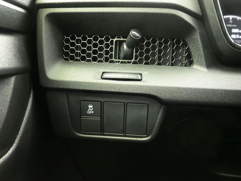 Used 2024 Honda CR-V LX image 18