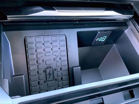 New 2026 Ford F350 Platinum w/ Tremor Off-Road Package image 15