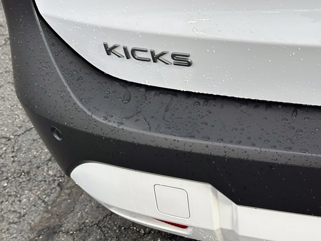 Certified 2025 Nissan Kicks SV w/ Interior Electronics Package AWD/4WD image 14