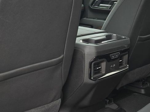 New 2026 GMC Sierra 2500 AT4 w/ AT4 Premium Plus Package AWD/4WD image 20