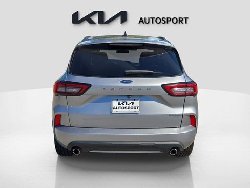 Used 2024 Ford Escape ST-Line image 9