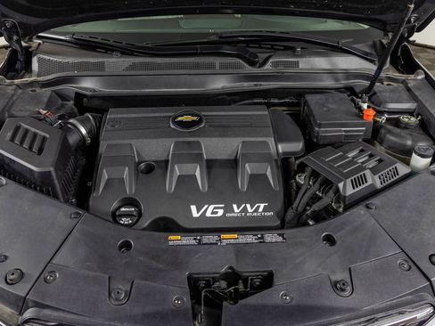 Used 2016 Chevrolet Equinox LTZ w/ Enhanced Convenience Package image 46