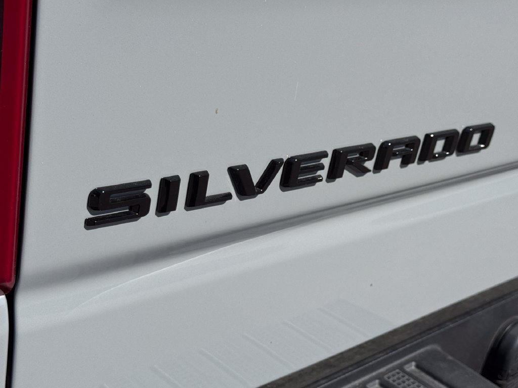 Used 2024 Chevrolet Silverado 1500 RST w/ LPO, Dark Essentials Package RWD image 8