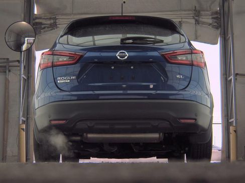 Used 2021 Nissan Rogue Sport SL image 5