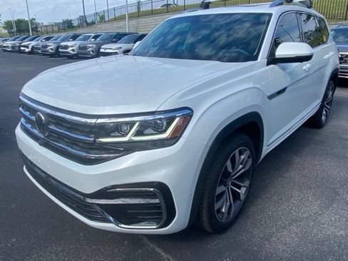 Used 2023 Volkswagen Atlas SEL Premium AWD/4WD image 9
