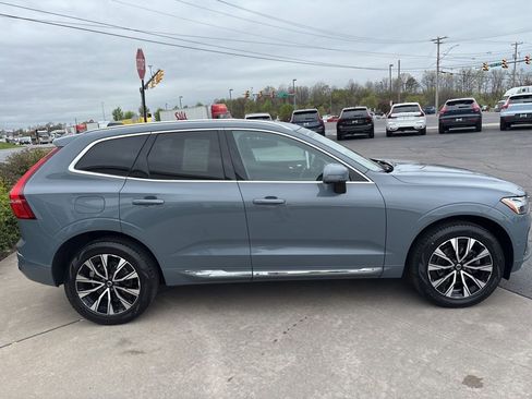 Certified 2023 Volvo XC60 B5 Plus w/ Climate Package AWD/4WD image 5
