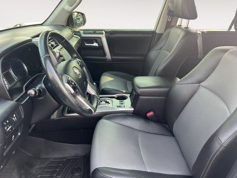 Used 2014 Toyota 4Runner SR5 Premium AWD/4WD image 11