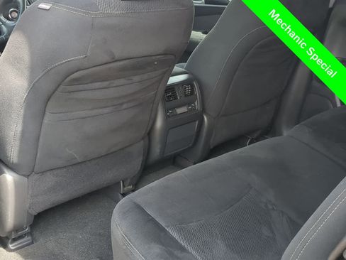 Used 2013 Nissan Pathfinder SV w/ Trailer Tow Pkg AWD/4WD image 18