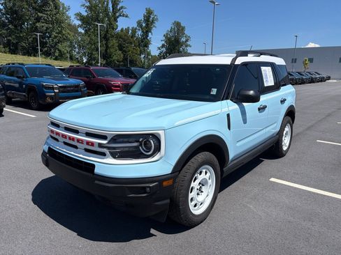Used 2023 Ford Bronco Sport Heritage w/ Heritage Convenience Package AWD/4WD image 3