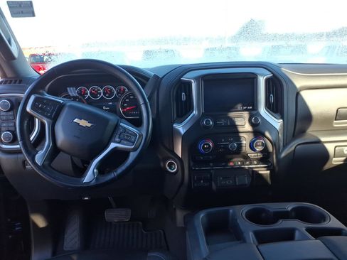 Used 2022 Chevrolet Silverado 2500 LTZ w/ Z71 Off-Road Package image 15