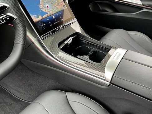 Used 2024 Mercedes-Benz CLE 300 4MATIC Coupe image 14