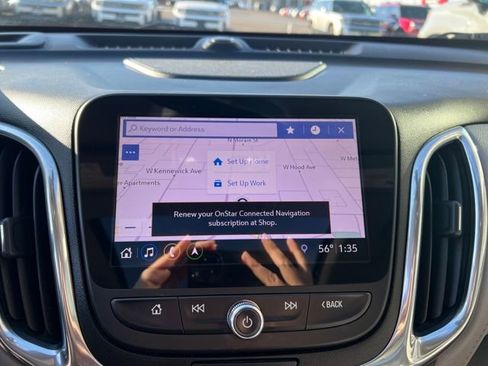 Used 2020 Chevrolet Equinox Premier image 17