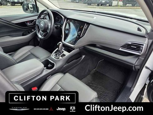 Used 2023 Subaru Outback Onyx Edition AWD/4WD image 16